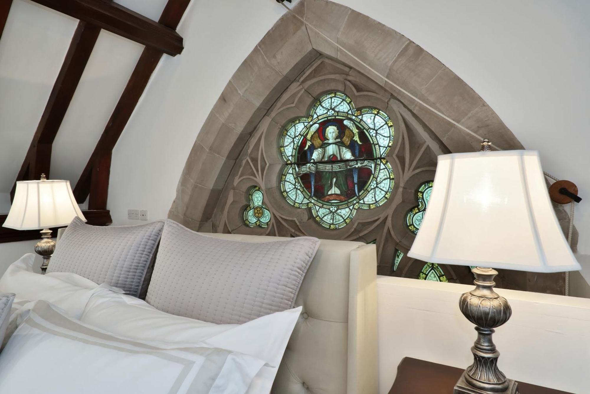 St James House - Converted Church Hereford Exterior foto
