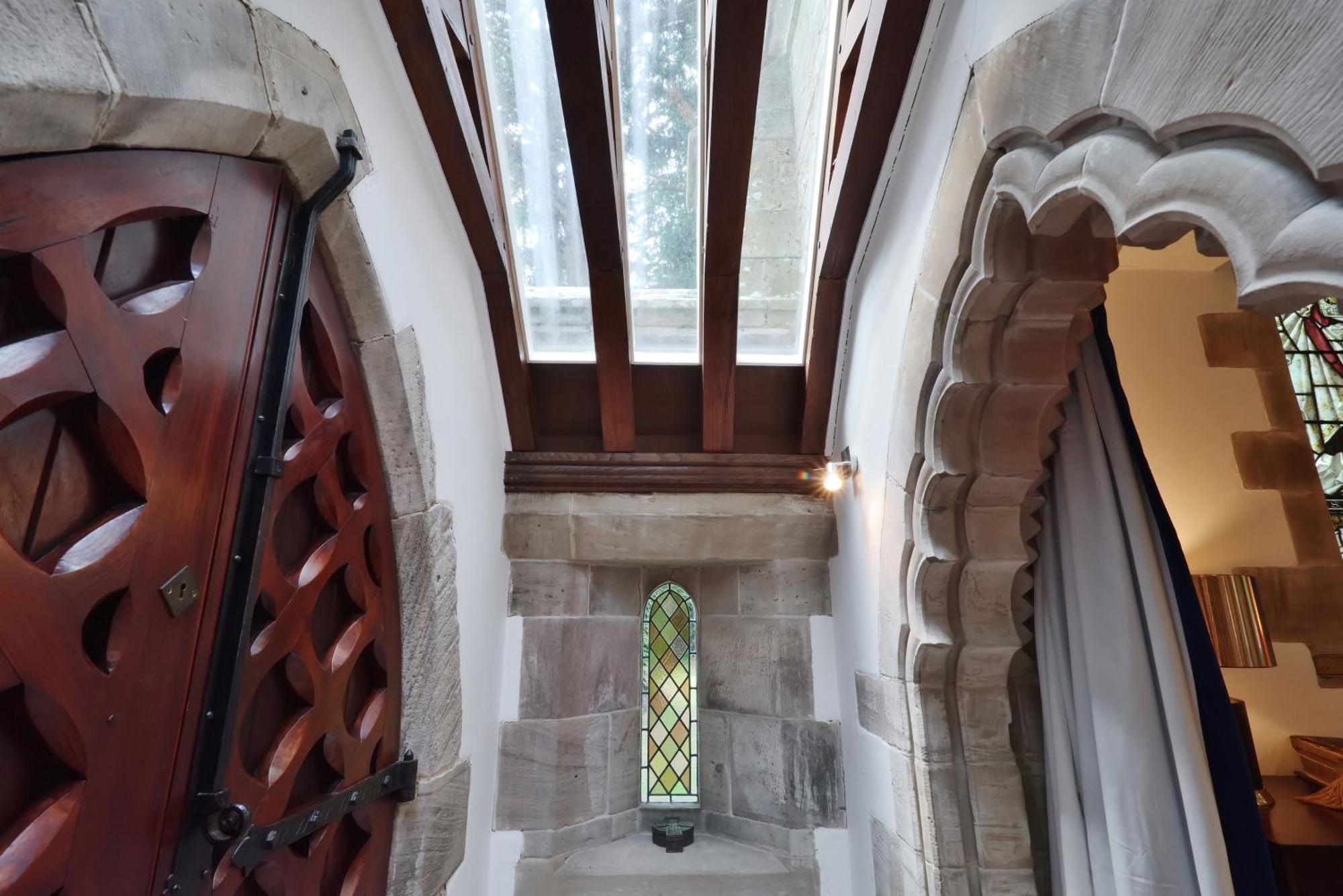 St James House - Converted Church Hereford Exterior foto