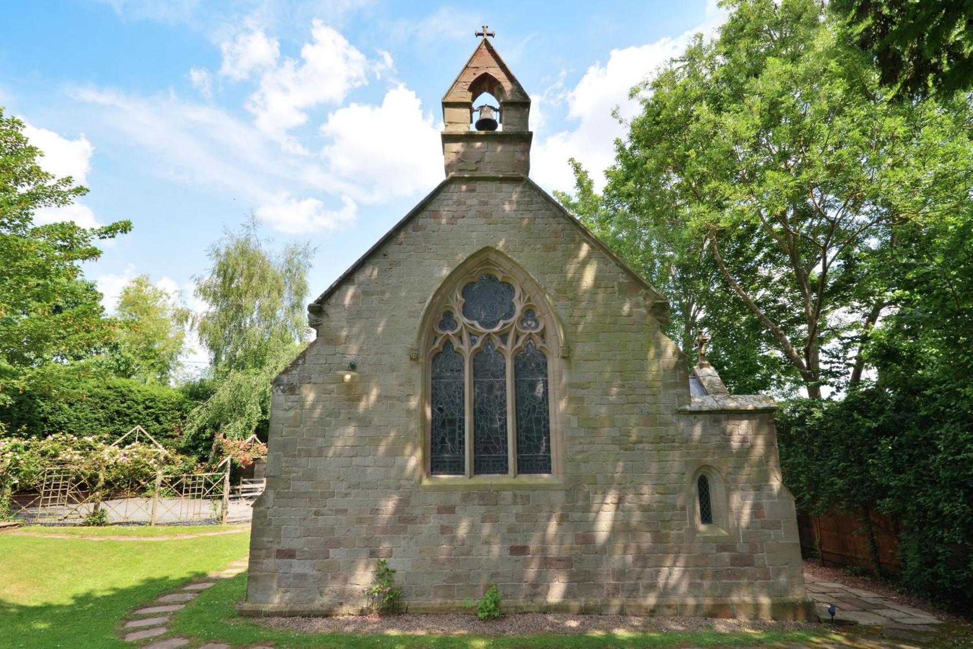 St James House - Converted Church Hereford Exterior foto